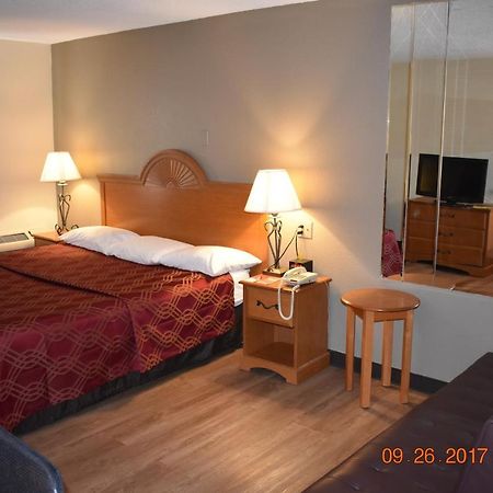 Mho Hotel Bordentown Kültér fotó